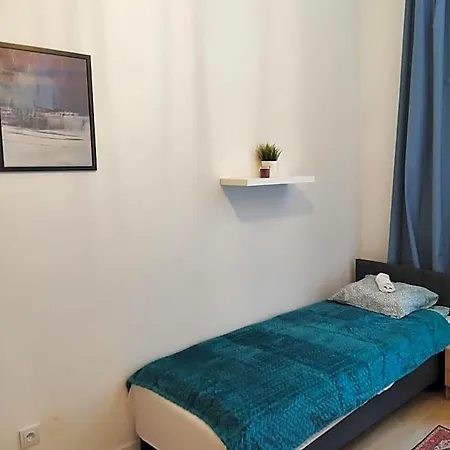 호텔 Centrum 5a Prochnika 21 *